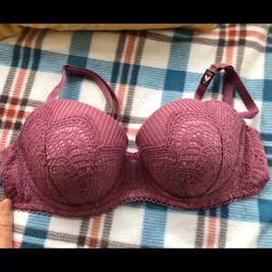 Victoria’s Secret bra 34 D